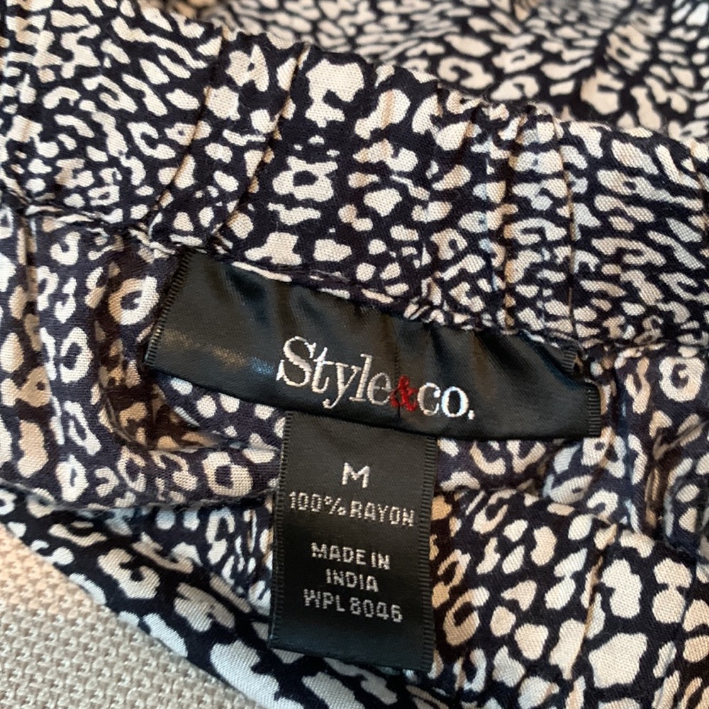 Style & co. 100% Rayon Black and Taupe Animal Print Skirt - Picture 7 of 9